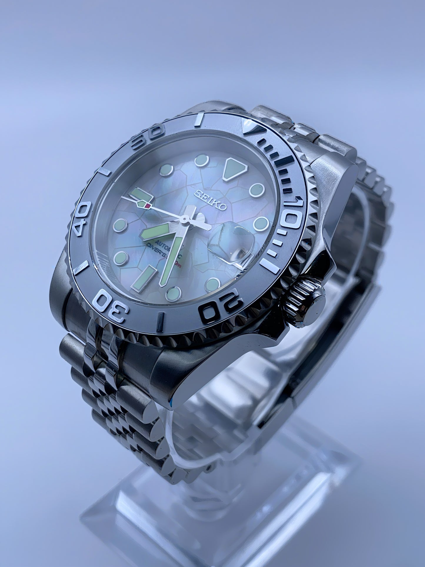Aurora Pearl – Seiko Mod – NH36 Yuchtmaster