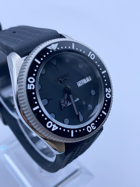 Shadow SKX – Seiko Mod – NH36 Sport