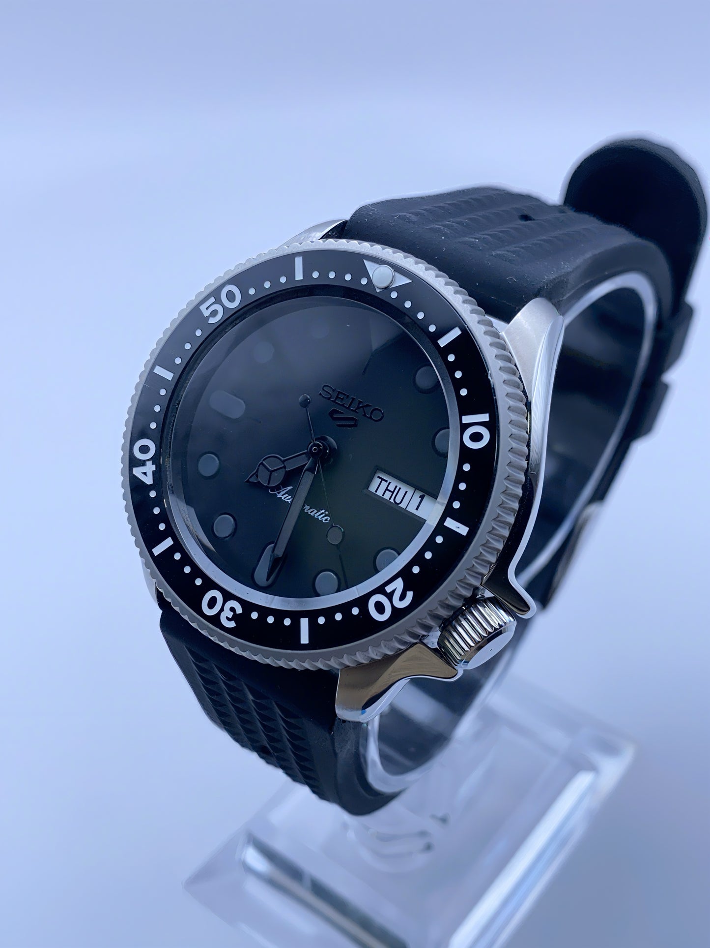 Shadow SKX – Seiko Mod – NH36 Sport