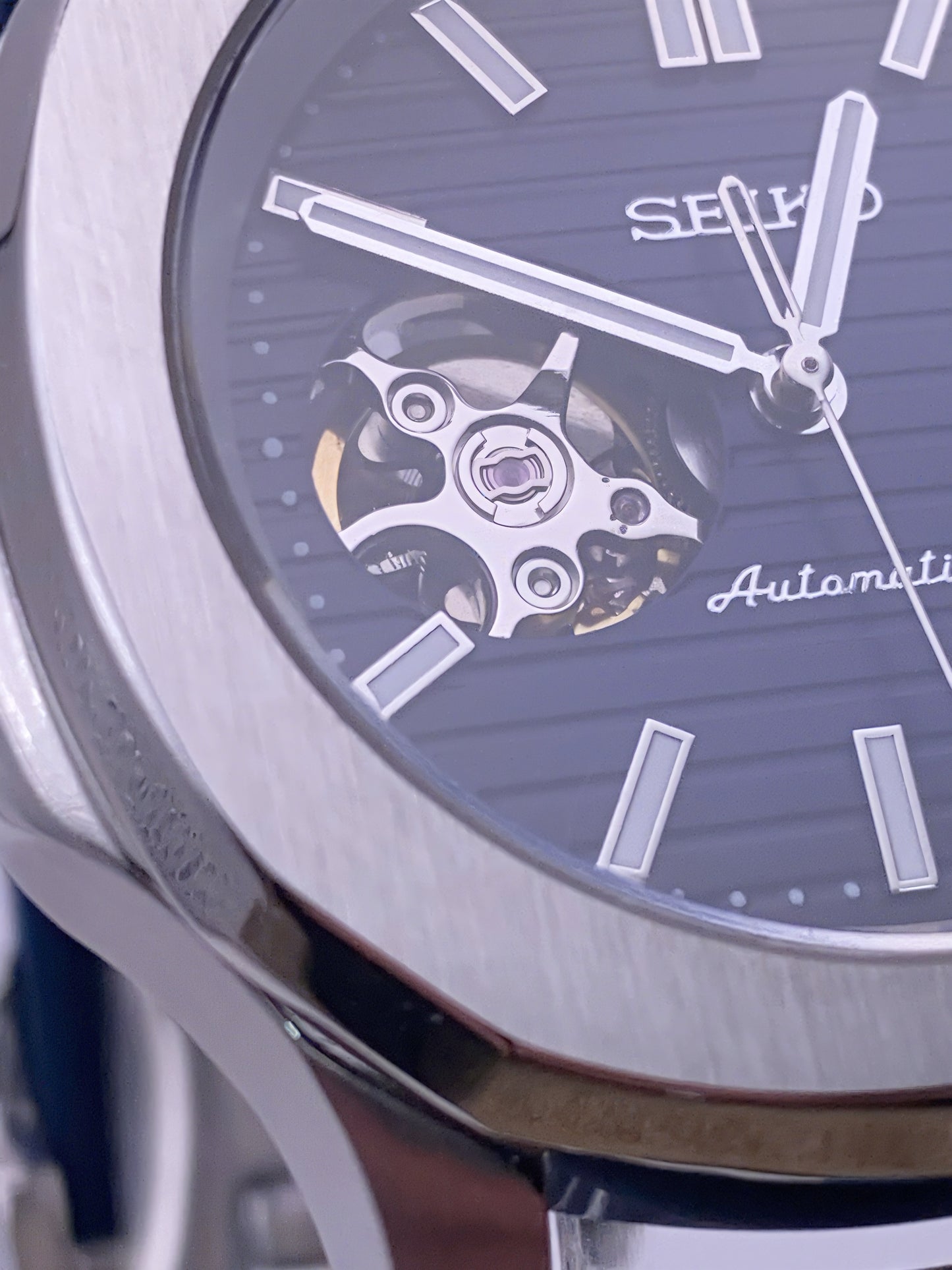 Azure Classic Open Heart – Seiko Mod – NH34 GMT