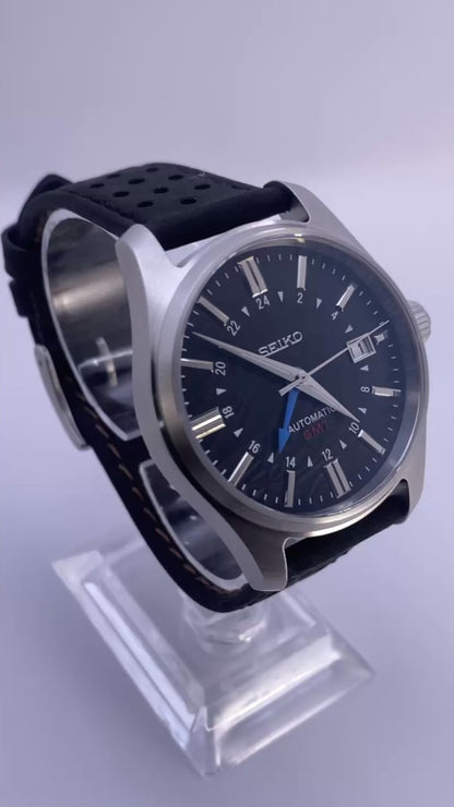 Eclipse Noir GMT – Seiko Mod – NH34 Dress